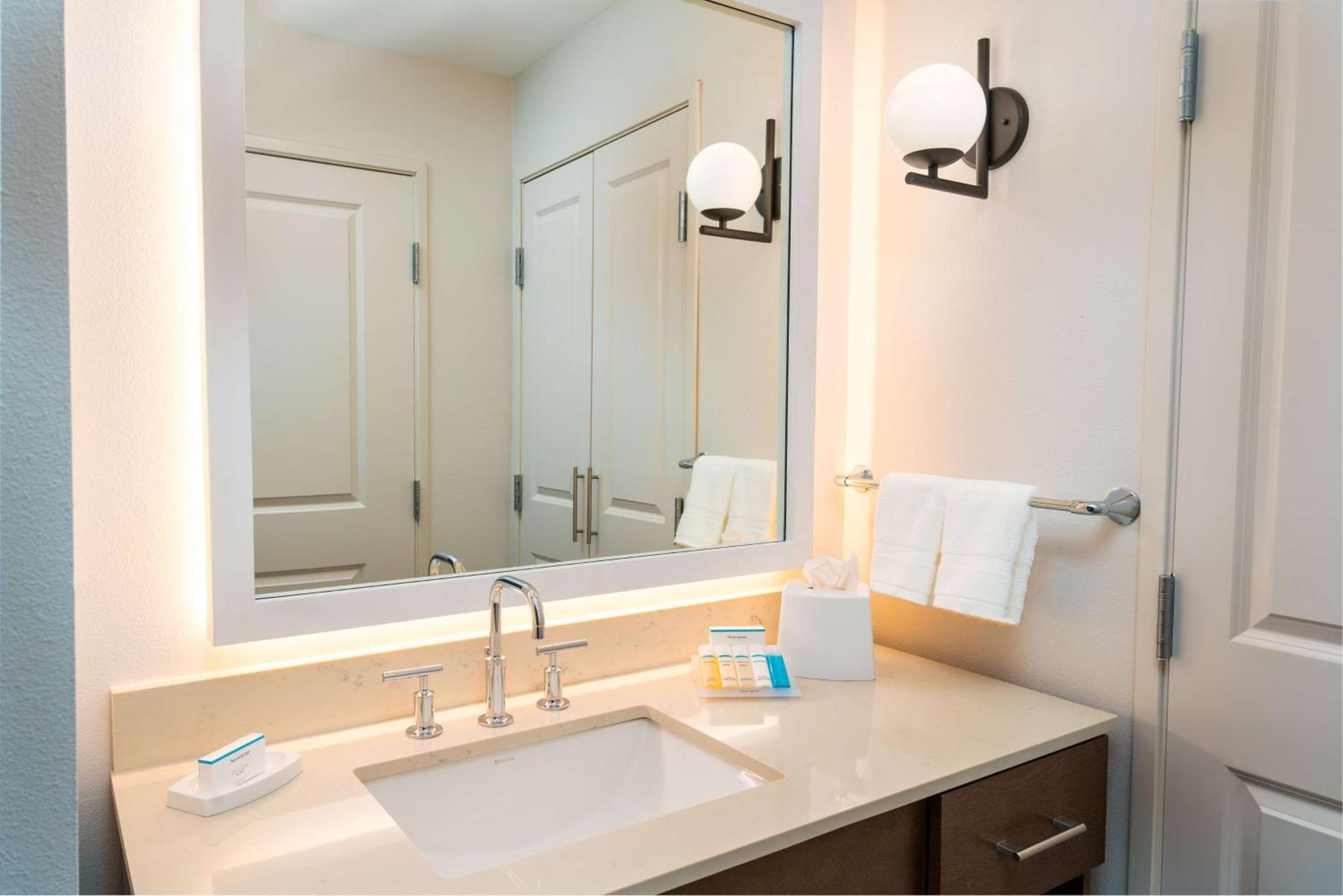 Homewood Suites By Hilton Rancho Cordova, Ca מראה חיצוני תמונה